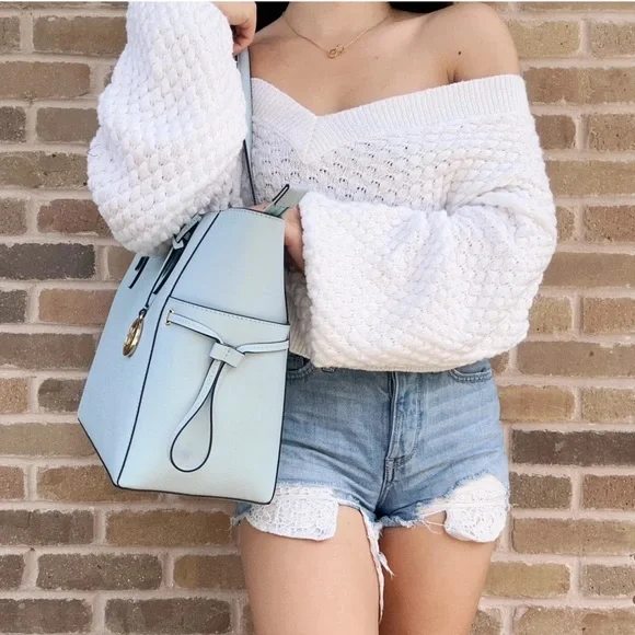 Michael Kors Large Drawstring Zip Tote - Picture 2 of 6